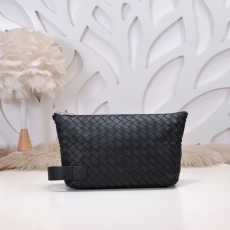 Mens Bottega Veneta Clutch Bags